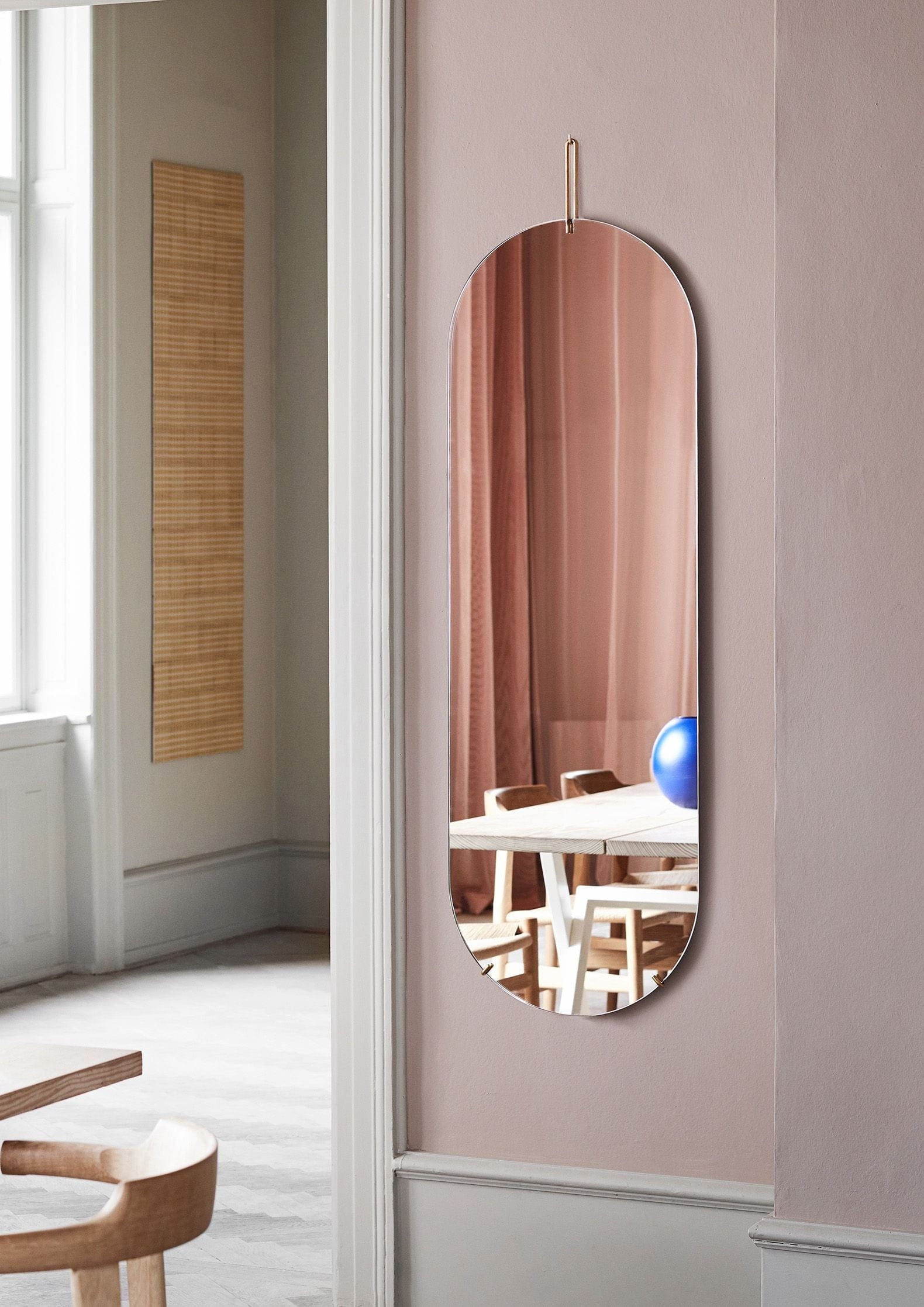 [product_category]-Moebe Wall Mirror ø30 Cm, Brass-Moebe-5713520000614-WMBR30-MOE-9