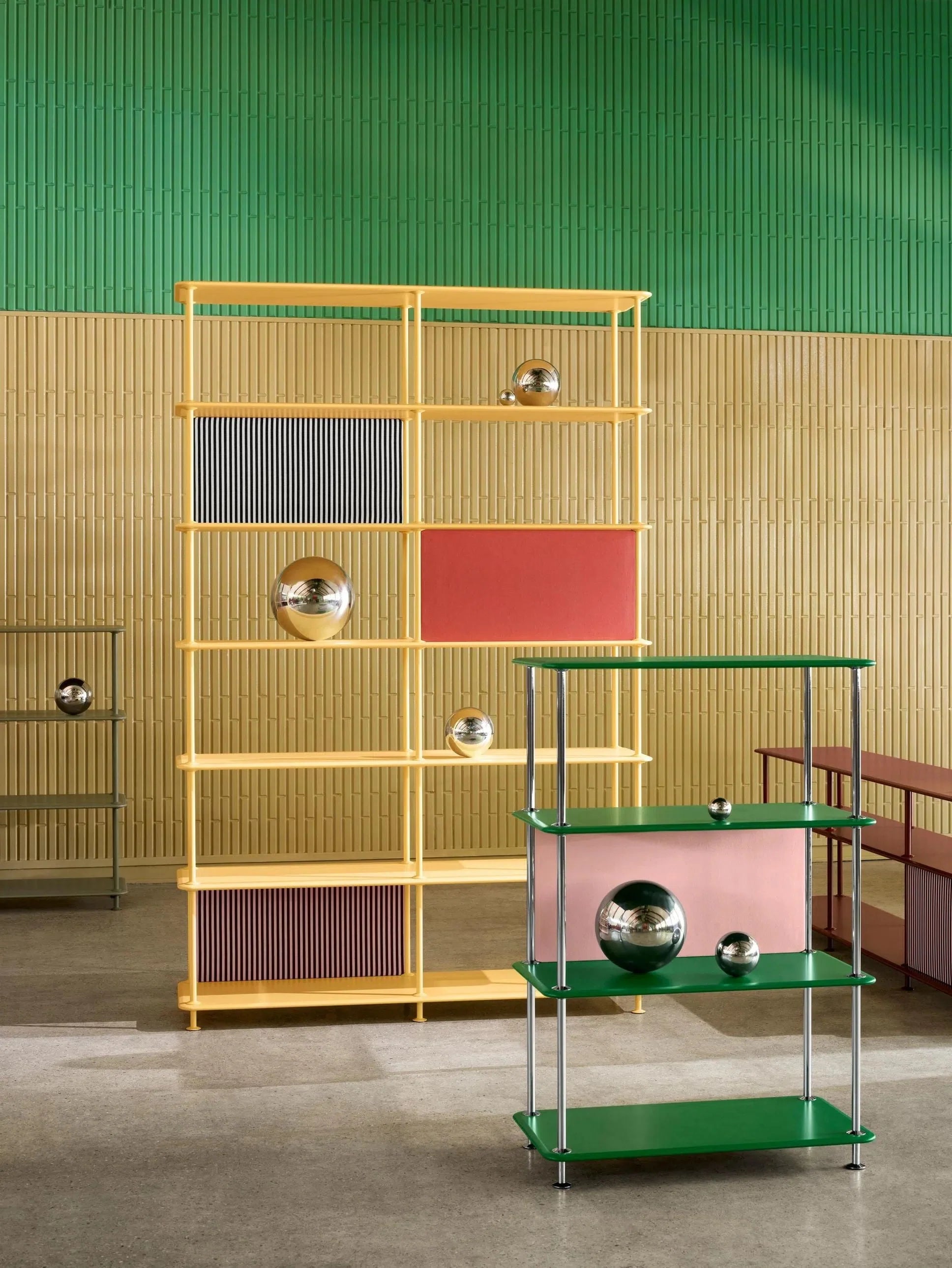 Montana Free 550000, Acacia/Chrome