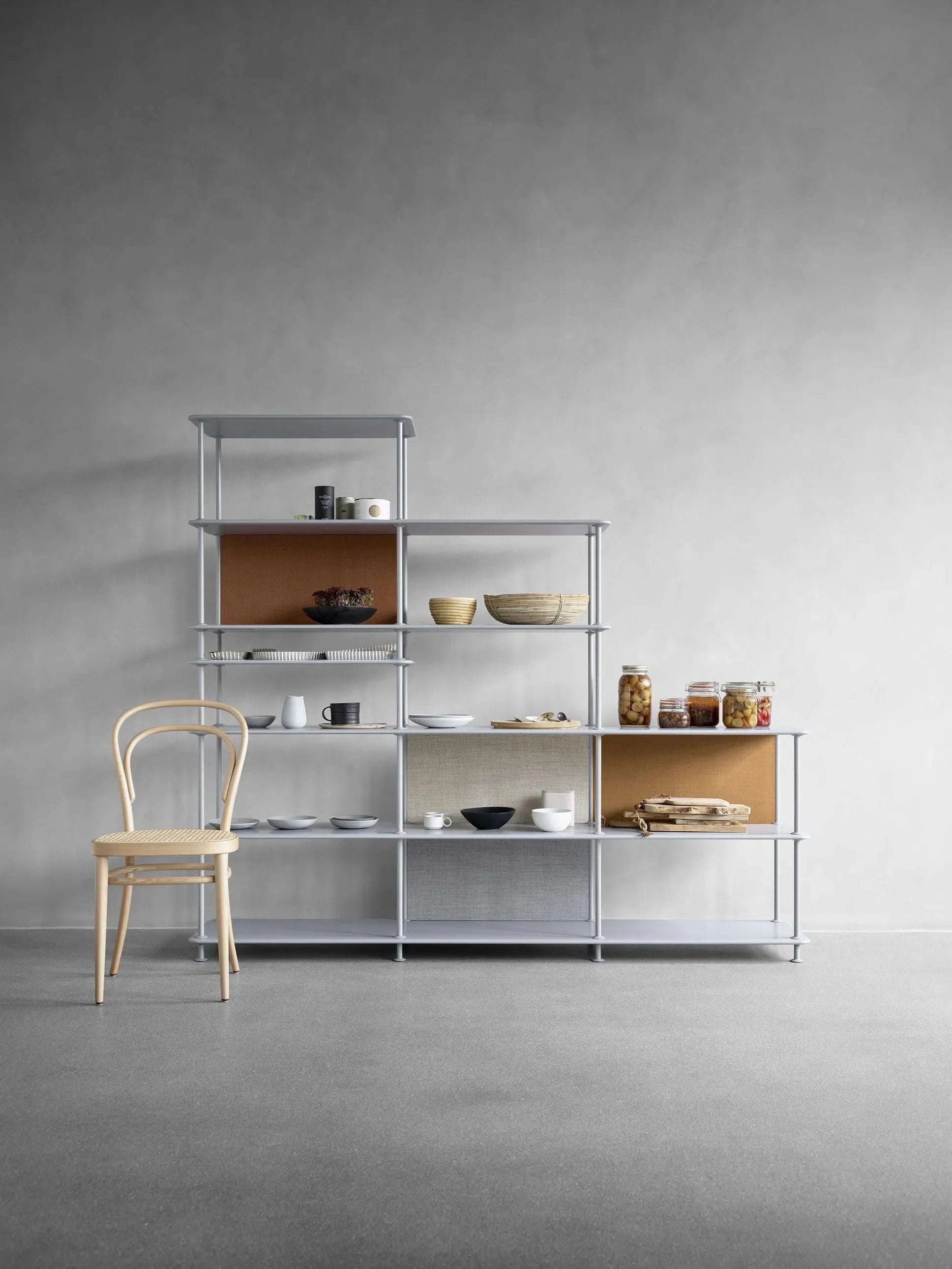 Montana Free 550000, Acacia/Chrome