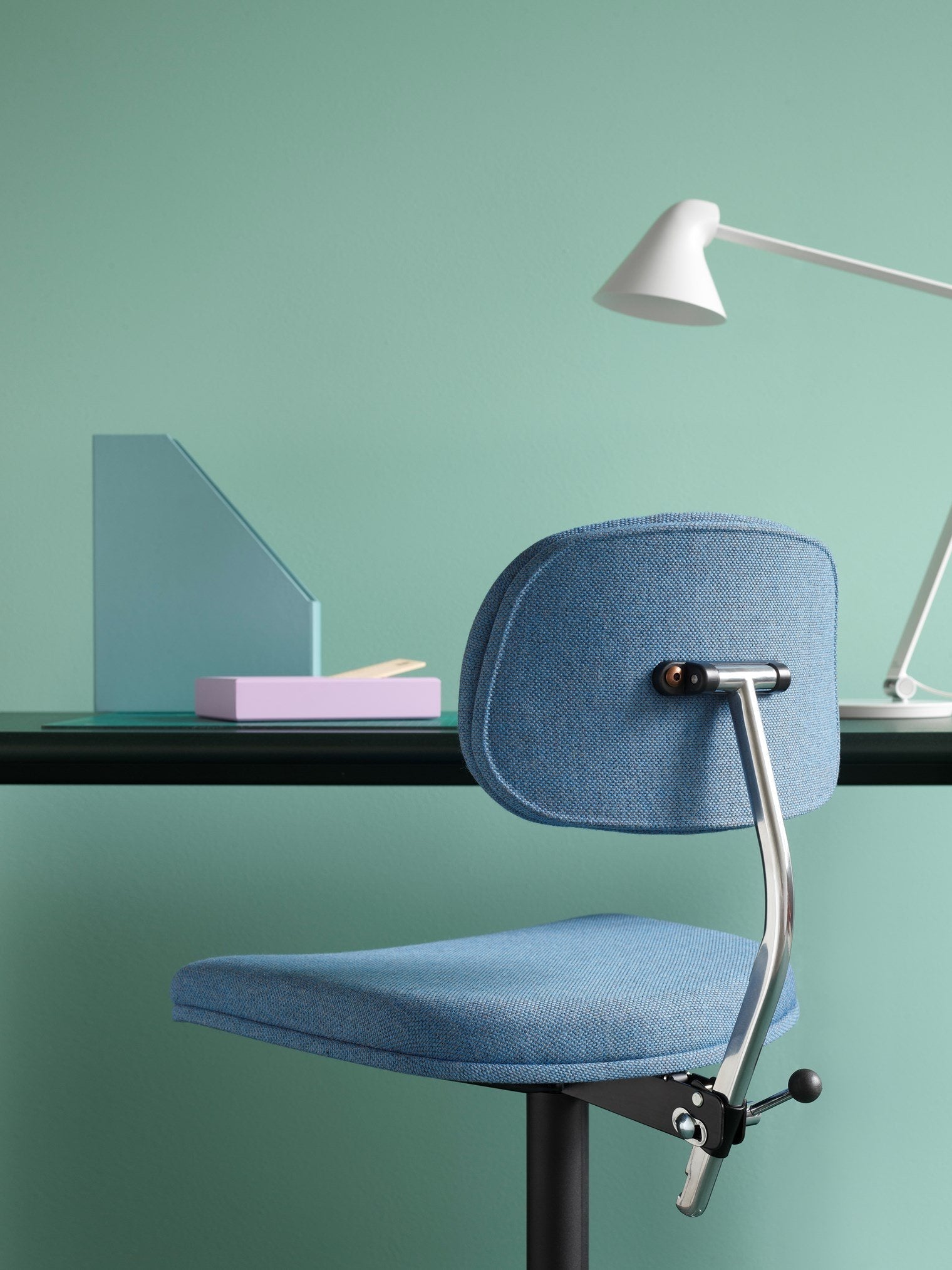 [product_category]-Montana Kevi 2534 U Office Chair, Mads Nørgaard/Aluminium-Montana Furniture-5715288170301-E2534U-MN01-43-MON-9