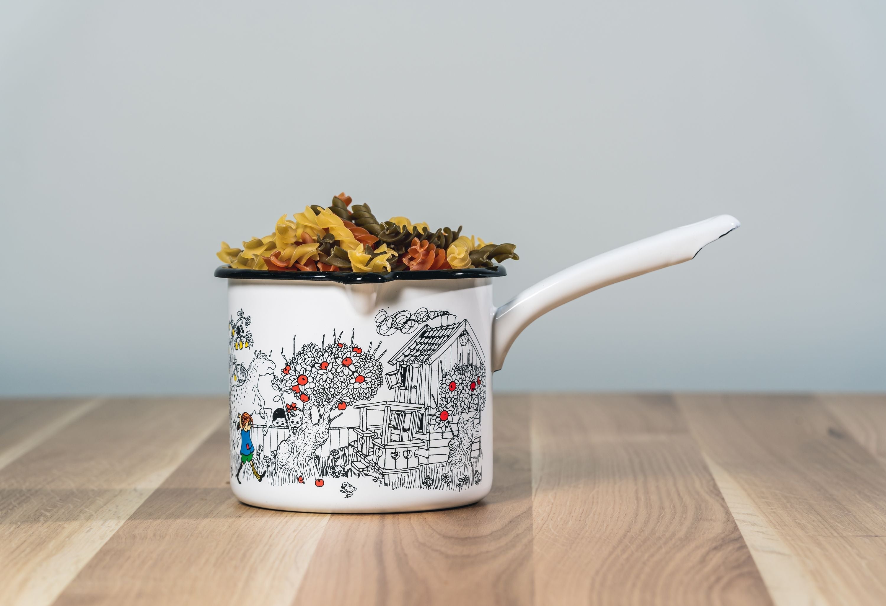 [product_category]-Muurla Pippi Longstocking Enamel Saucepan-Muurla-6416114967780-1404-130-01-MUU-5