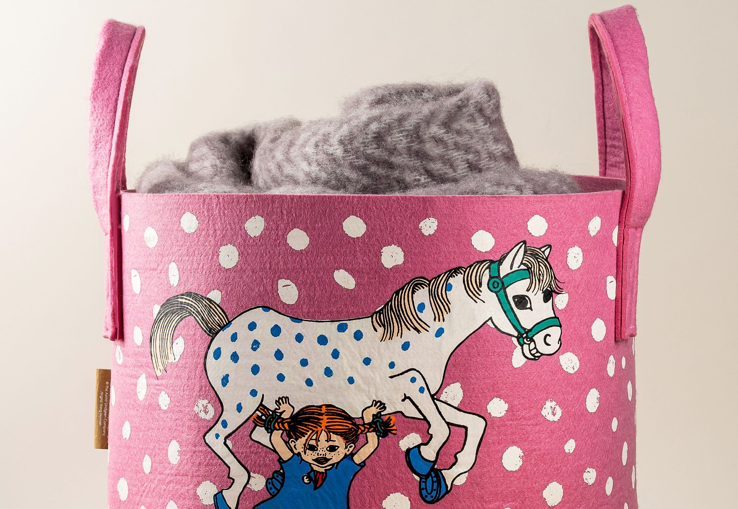 [product_category]-Muurla Pippi Longstocking Storage Basket, Pippi And The Horse, Pink-Muurla-6416114966714-40-300-01-MUU-6