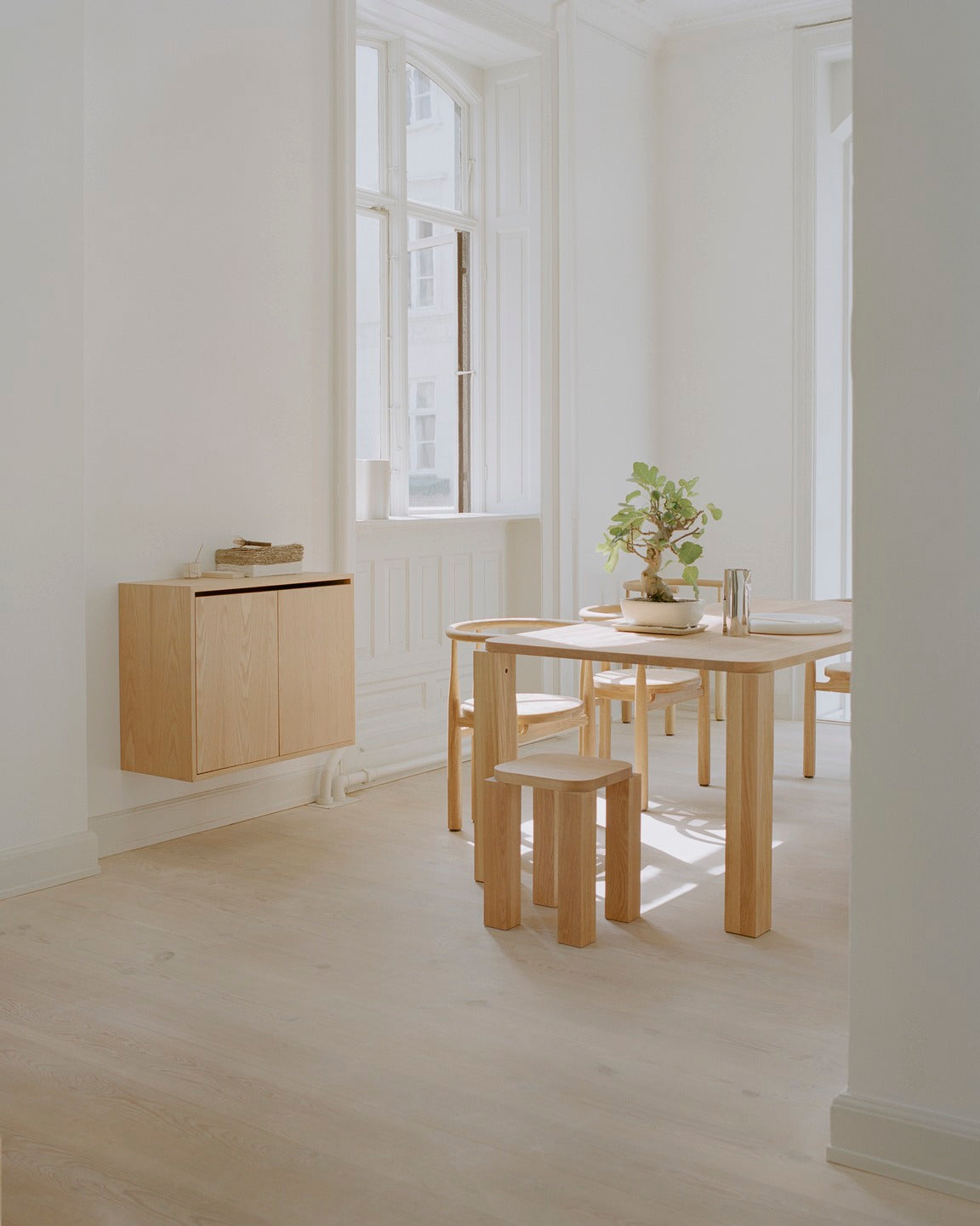 [product_category]-New Works Atlas Dining Table Oak, 200x95 Cm-New Works-5712826427101-42710-NEW-3