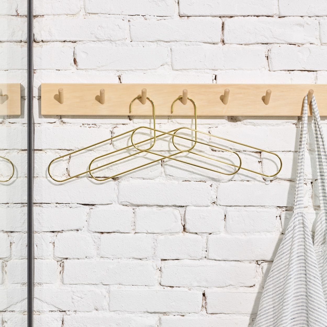 [product_category]-Puik Loop Coat Hanger Set Of 3, Gold-Puik-8719189001303-LOG-10044-PUI-5