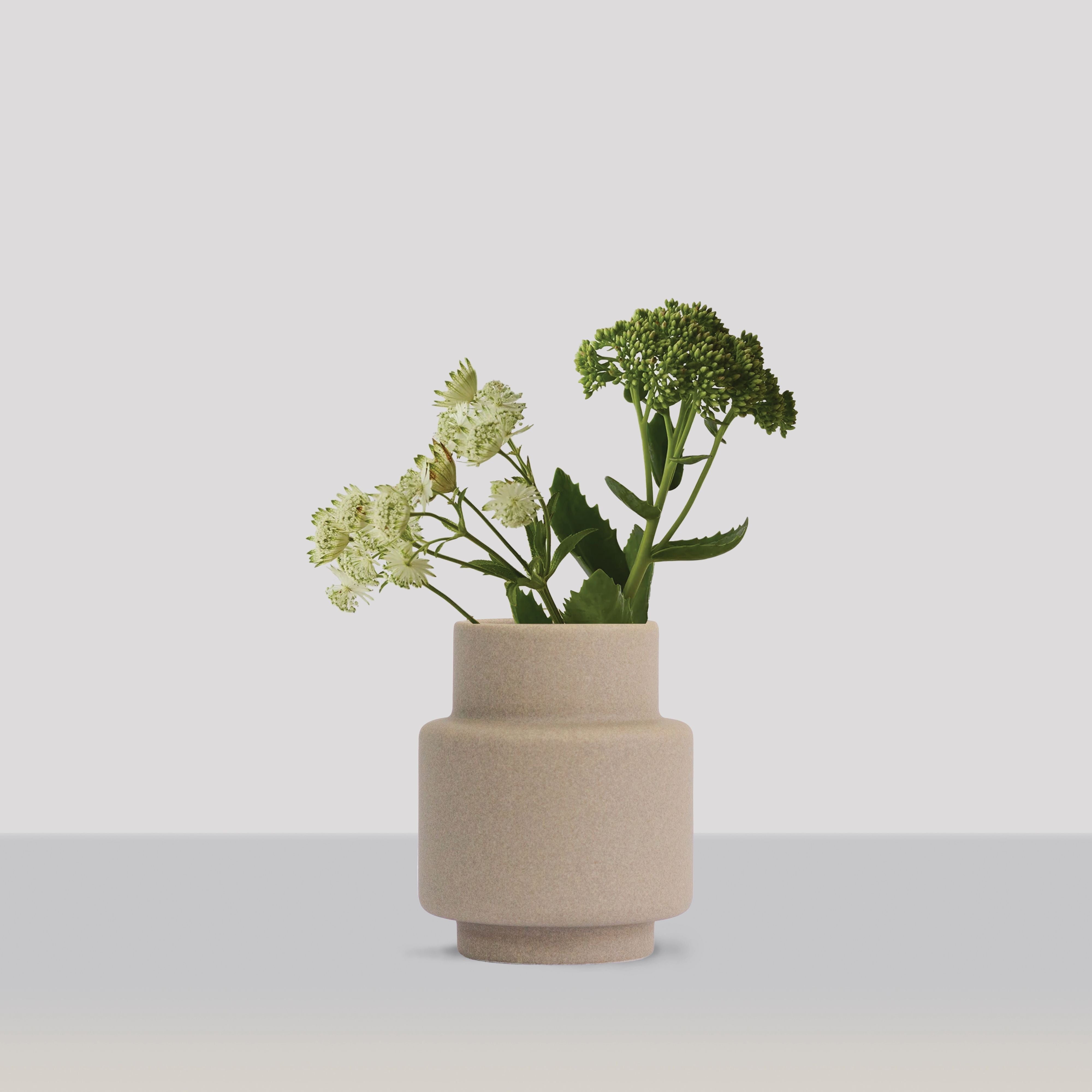 [product_category]-Ro Collection Hurricane Ceramic Vase Medium, Light Stone-Ro Collection-5712129036697-RD1143-040-G-ROC-4