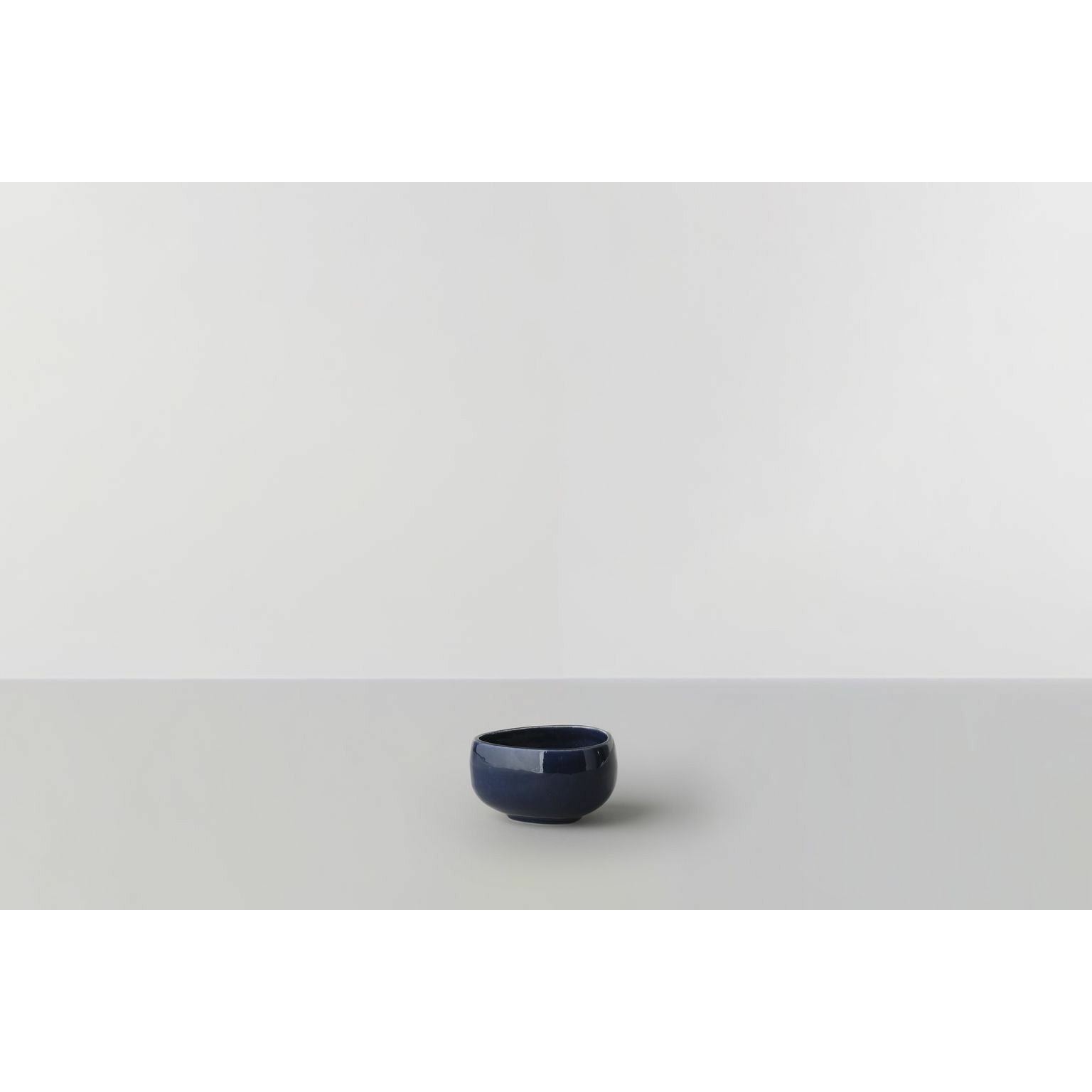 Ro Collection No. 38 Bowl, Ultramarine