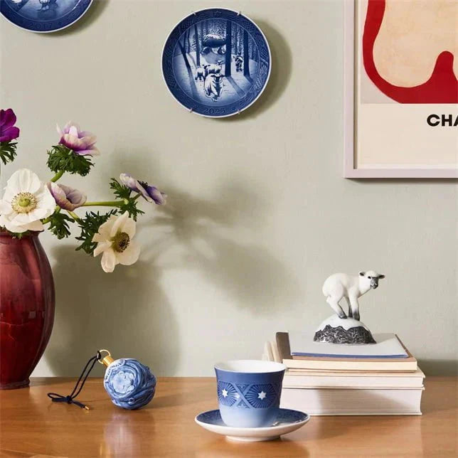 [product_category]-Royal Copenhagen Blue Collectibles 2023 Thermo Mug & Plate-Royal Copenhagen-5705140742029-1066061-ROY-4