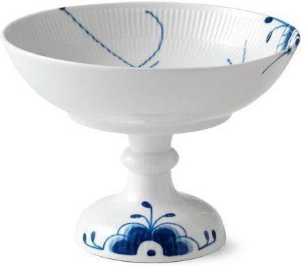 [product_category]-Royal Copenhagen Blue Fluted Mega Bowl W. Foot, 15cm-Royal Copenhagen-5705140705536-1017363-ROY-1