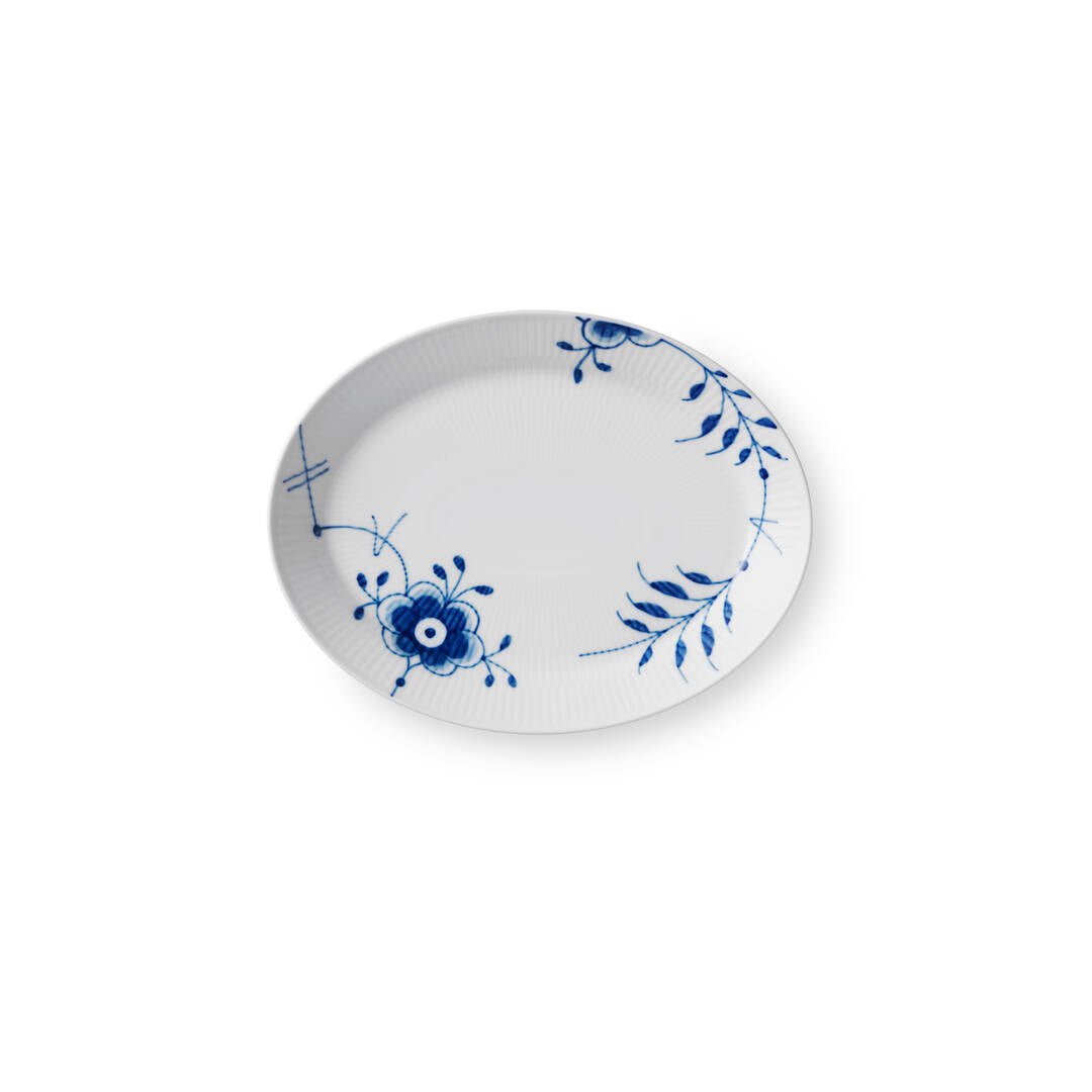 [product_category]-Royal Copenhagen Blue Fluted Mega Plate Oval, 30 Cm-Royal Copenhagen-5705140717652-1016889-ROY-2