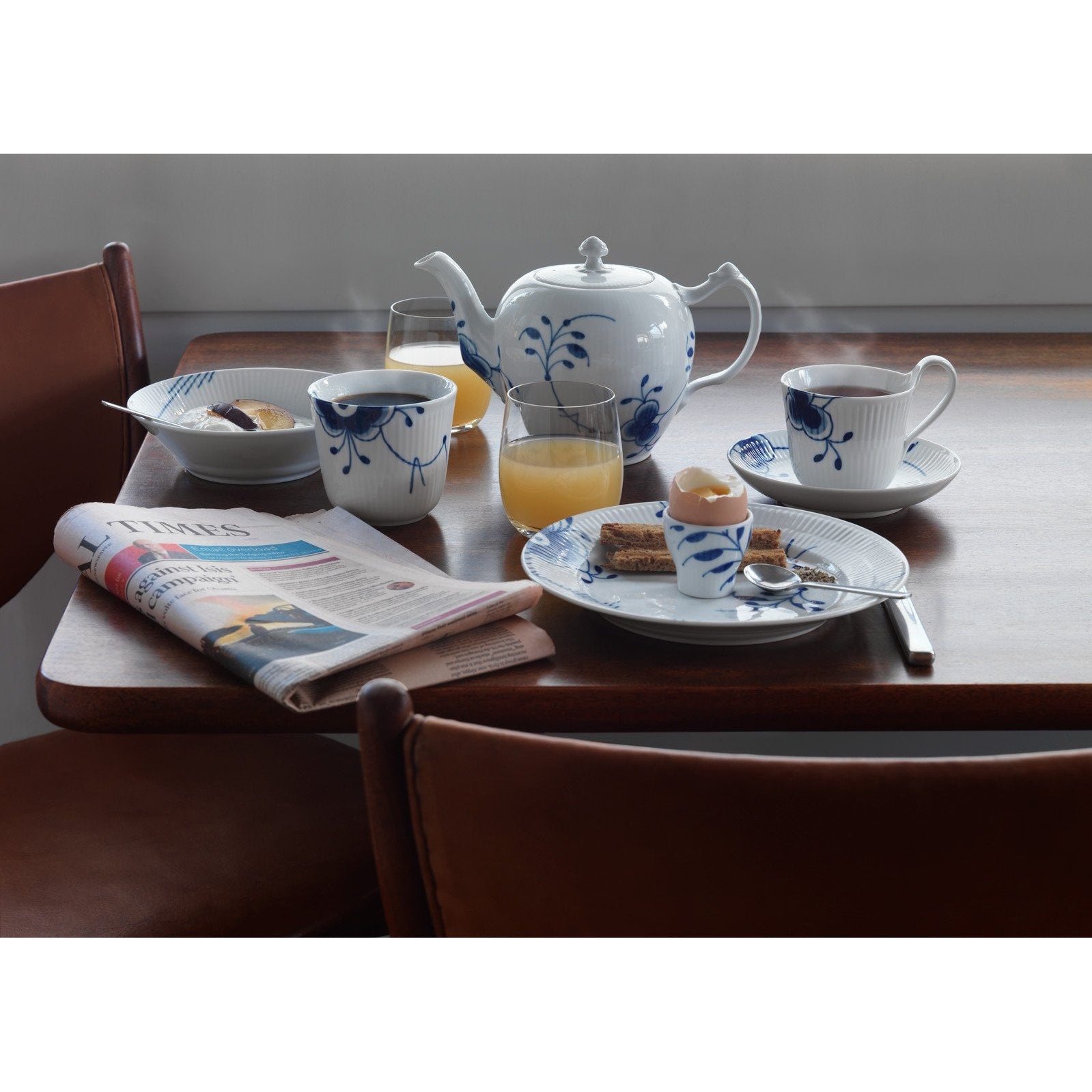 [product_category]-Royal Copenhagen Blue Fluted Mega Thermal Mug, 26cl-Royal Copenhagen-5705140027942-1017355-ROY-5