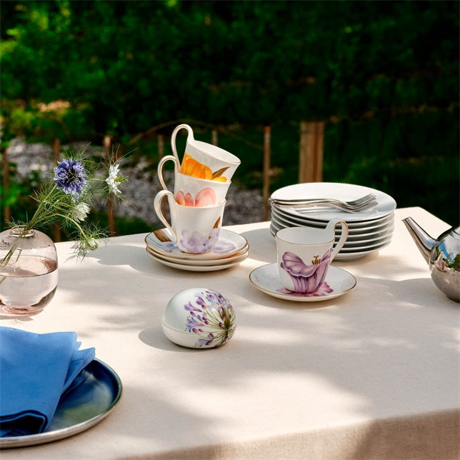 [product_category]-Royal Copenhagen Easter 2023 Bonbonniere, African Blue Lily-Royal Copenhagen-5705140742197-1066080-ROY-7