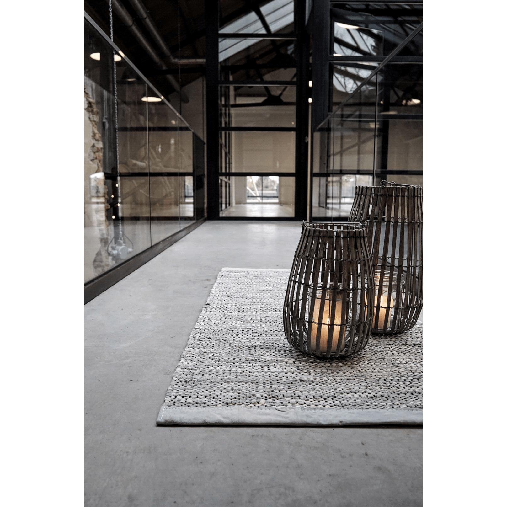 Rug Solid Lædertæppe lysegrå, 65 x 135 cm