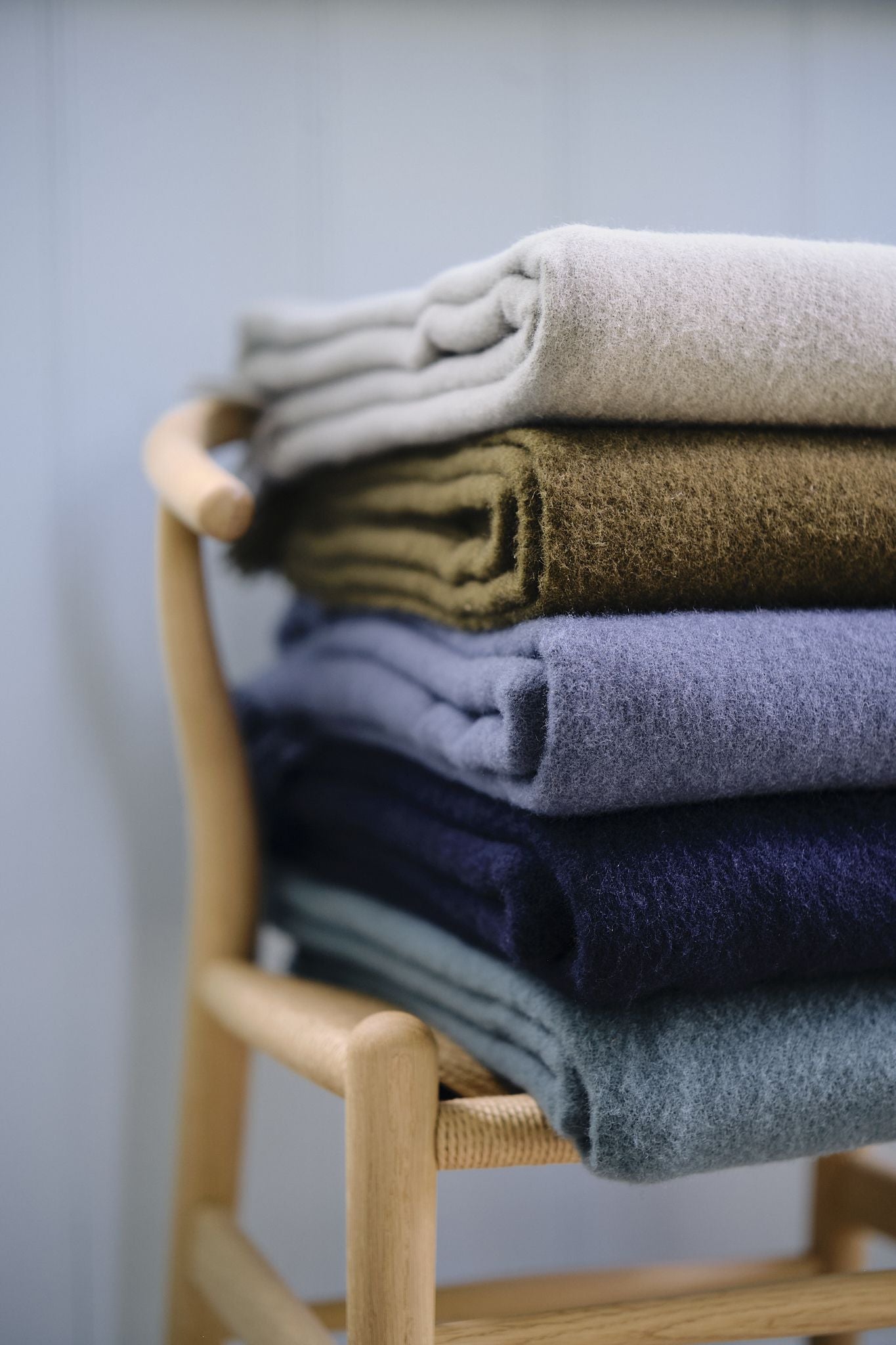 [product_category]-Silkeborg Uldspinderi Season Throw 130x200 Cm, Medium Grey-Silkeborg Uldspinderi-5710390030017-00-1054-0115-SIL-3