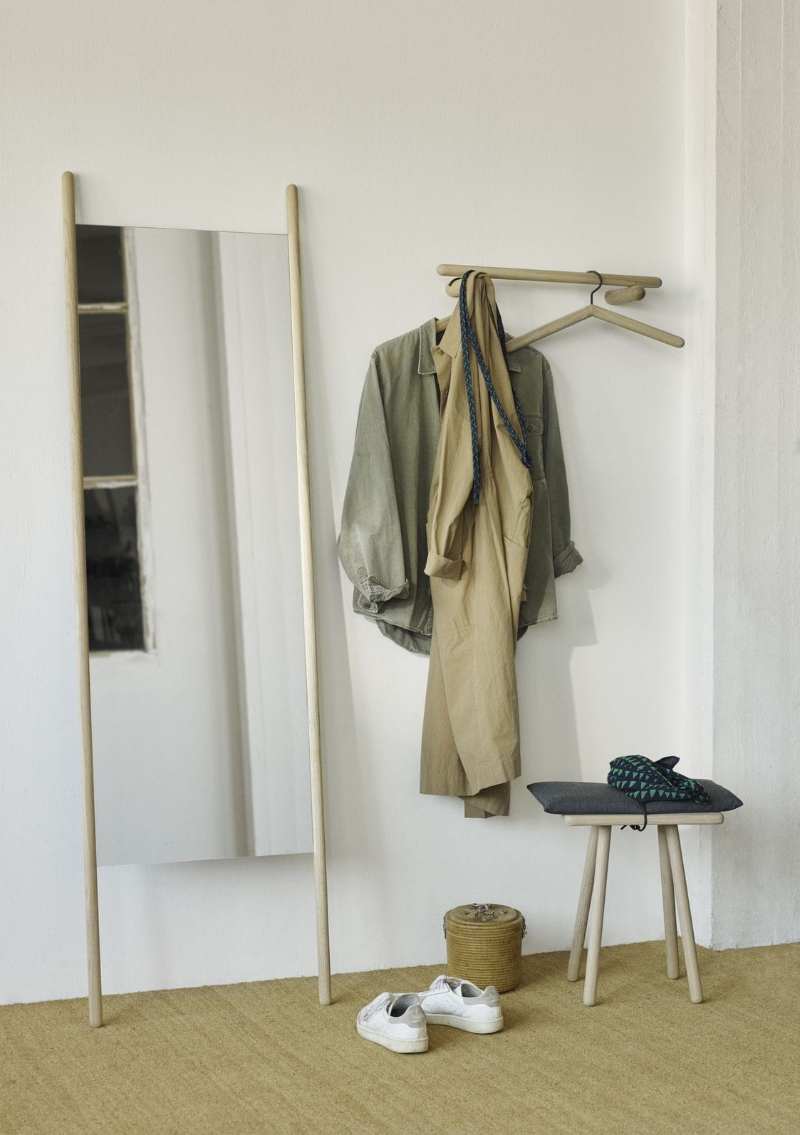 [product_category]-Skagerak Georg Coat Hanger 1 Pc., Oak-Skagerak-5706420071266-S1930318-SKA-3