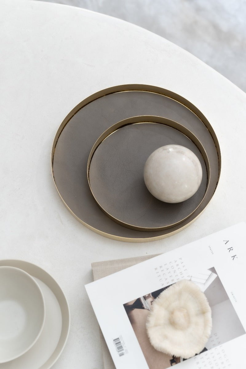 [product_category]-Skultuna Karui Tray ø24cm, Taupe-Skultuna-7340037826628-783-MGR-SKU-2