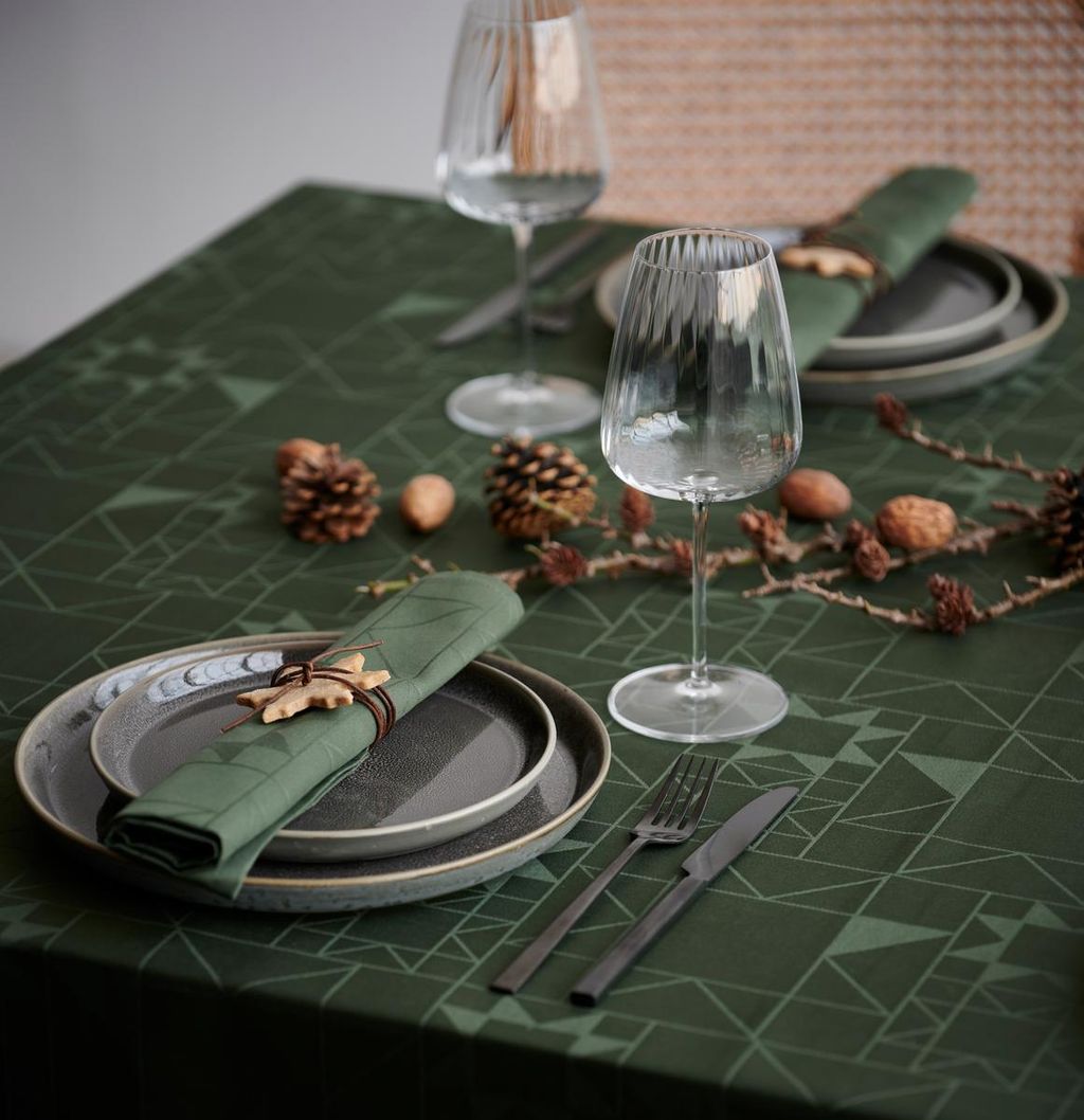 [product_category]-Södahl Star 140x370 Star Damask Tablecloth, Forest Green-Södahl-5722000271826-27182-SÖD-3