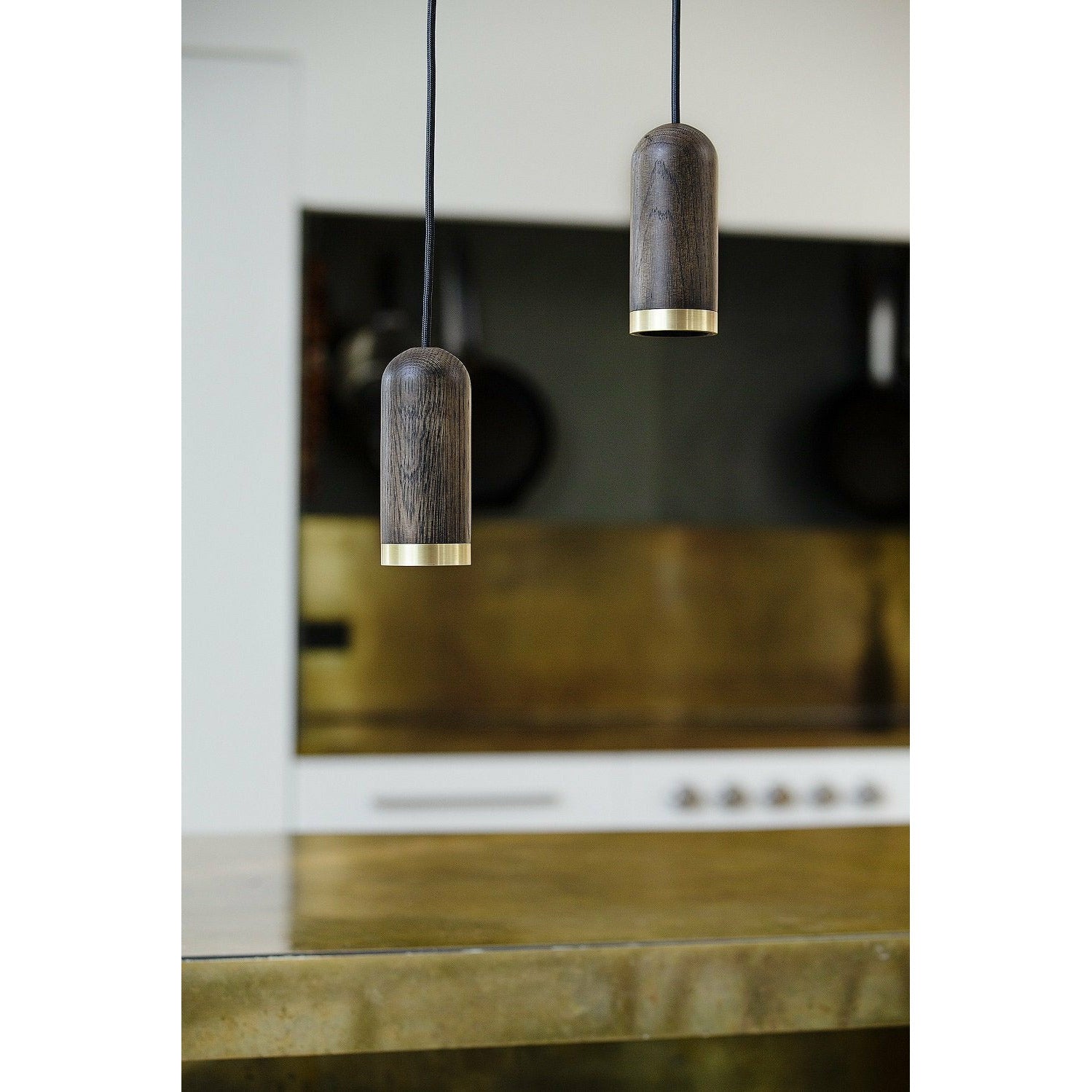Spring Copenhagen Cylinderpendellampe, farvet eg