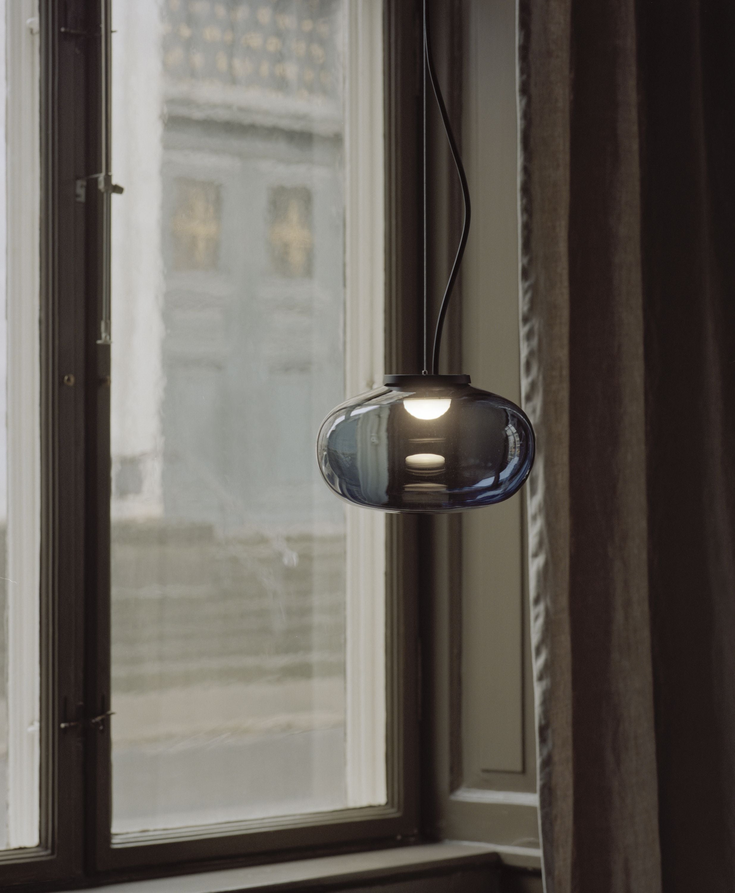 New Works Karl Johan Pendant Led ø 23 Cm, Smoked
